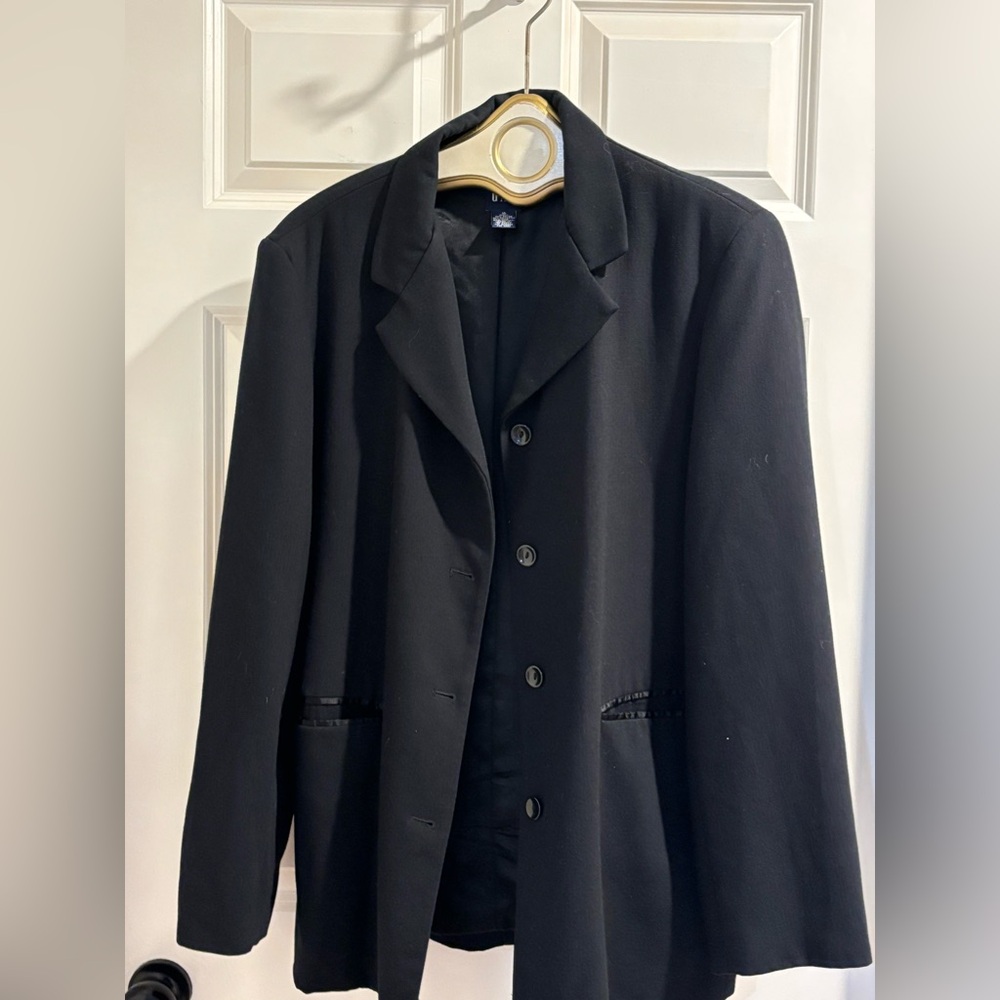 GAP Black Coat Classic Style